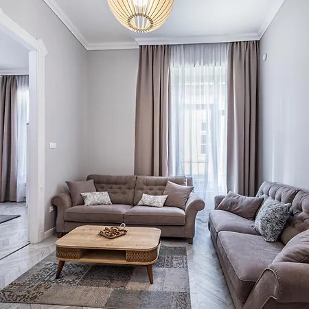 Apartment 2bdr+2a/c+for Long Term Too+large Flat+quiet+soho! *